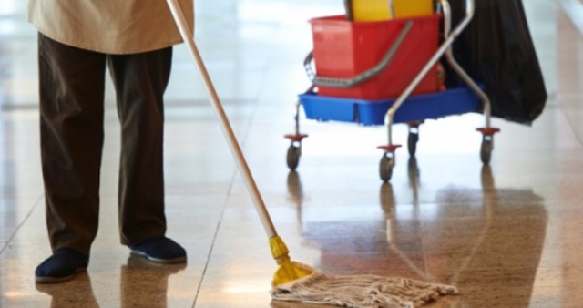 Δυνατότητα επιπλέον προσλήψεων προσωπικού καθαριότητας στα σχολεία -  Παρατείνεται η μίσθωση κυλικείων