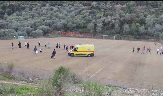 Αιτωλοακαρνανία: Κατέρρευσε ποδοσφαιριστής μετά από σοβαρό τραυματισμό 