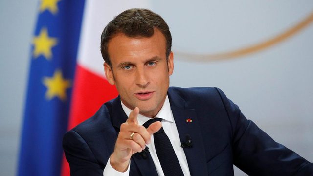 Μακρόν: Η Γαλλία δέχεται επίθεση από ισλαμιστές τρομοκράτες – Δεν θα κάνουμε πίσω