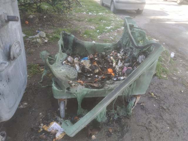 Aνακοίνωση Αντιδημαρχίας Καθαριότητας Δήμου Αλμωπίας για το φαινόμενο καύσης κάδων απορριμμάτων και ανακύκλωσης