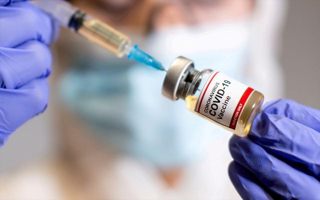Εμβολιασμός - κορονοϊός: Στους 3 μήνες από τη δεύτερη δόση η αναμνηστική