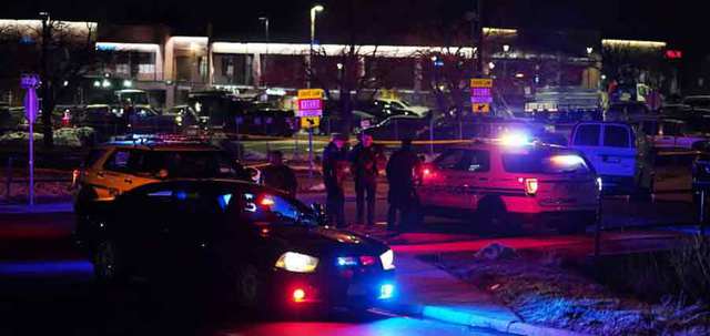 Μακελειό στις ΗΠΑ: Δέκα νεκροί από πυροβολισμούς, ανάμεσά τους και αστυνομικός