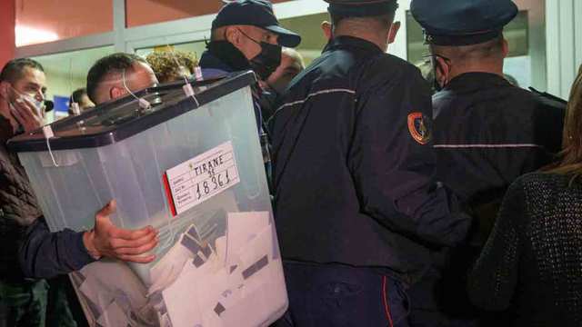 Αλβανία: Σε εξέλιξη η καταμέτρηση ψήφων 