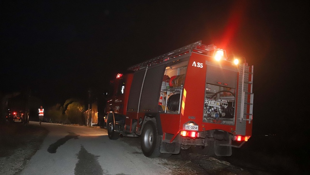 Ημαθία: Πυρκαγιά σε αποθήκη τα ξημερώματα στη Μελίκη