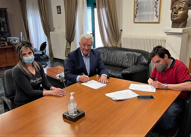 Υπογράφηκε σήμερα η Σύμβαση για την Ανάπλαση της Πλατείας Αμπελοτοπίων του Δήμου Αλεξάνδρειας
