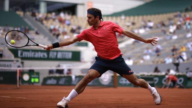 Roland Garros: Αποχώρησε ο Φέντερερ