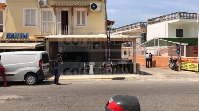 Κέρκυρα: Τριπλό φονικό - Άγνωστος σκότωσε ζευγάρι Γάλλων και έναν Έλληνα (live video)