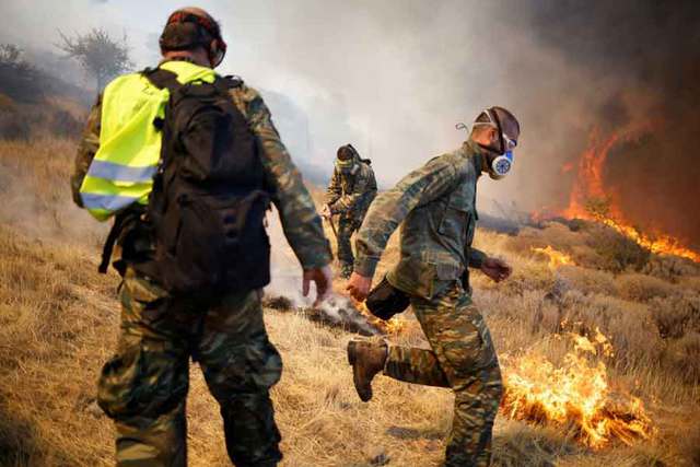 Στην Ελλάδα σχεδόν 200 Ευρωπαίοι πυροσβέστες για την αντιμετώπισή των δασικών πυρκαγιών