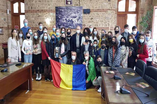 Mαθητές και καθηγητές από Ισπανία, Ρουμανία, Ουγγαρία, Πολωνία και Τουρκία στο Δημαρχείο Βέροιας στο πλαίσιο του προγράμματος ERASMUS+  