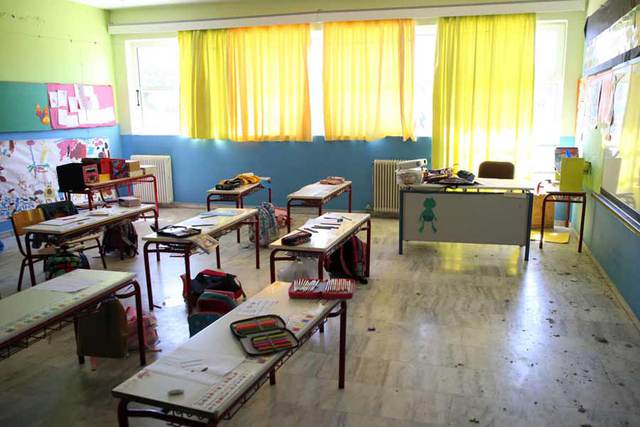 Κορωνοϊός - Σχολεία: 2.300 θετικοί στον ιό εκπαιδευτικοί την πρώτη μέρα μετά τις γιορτές