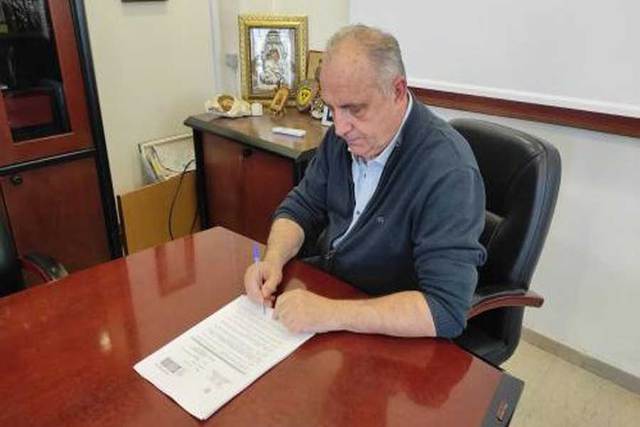 Υπογραφή σύμβασης για την Β΄ φάση της Ανάπλασης της Άρνισσας