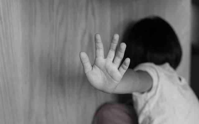 Καβάλα: Τέσσερις καταγγελίες για ασέλγεια από νηπιαγωγό σε παιδιά 3-4 ετών