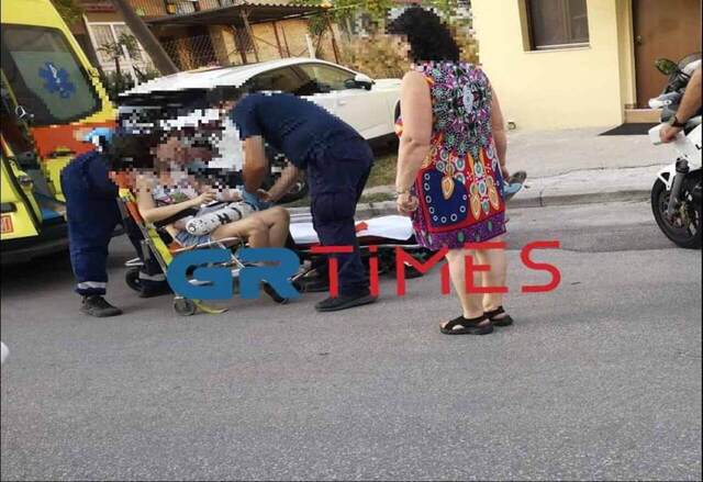 Στον εισαγγελέα η 25χρονη που μαχαίρωσε 27χρονη για λόγους ερωτικής αντιζηλίας - Τι αναφέρει η ΕΛ.ΑΣ. για το περιστατικό