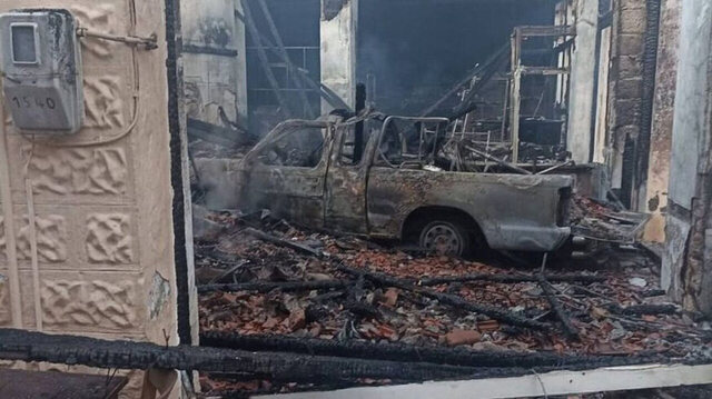 Μυτιλήνη: Έβαλε φωτιά στο σπίτι και το κατάστημα του αδερφού του – Ένας νεκρός