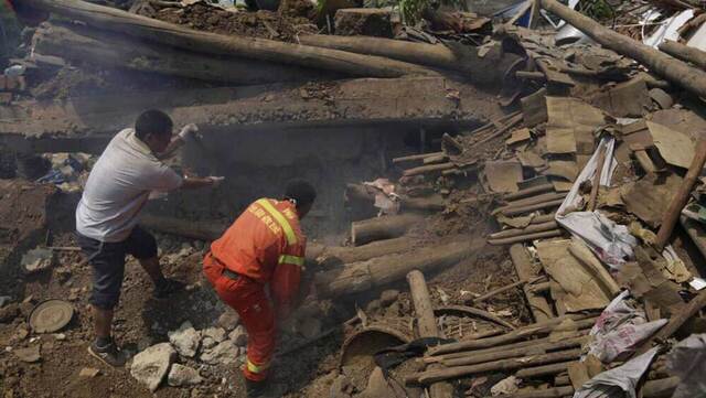Κίνα: Τουλάχιστον 118 νεκροί από τον καταστροφικό σεισμό