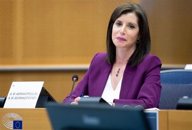 Aποσύρεται από υποψήφια στις ευρωεκλογές η Άννα Μισέλ Ασημακοπούλου