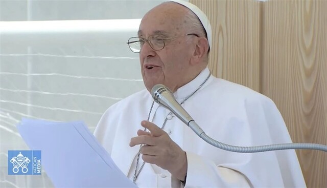 Αφορίστηκε από το Βατικανό Αρχιεπίσκοπος: Χαρακτήριζε τον πάπα «υπηρέτη του Σατανά»