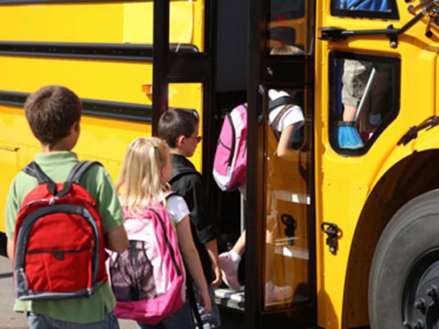 ΑΣΕΠ: Προσλήψεις οδηγών και συνόδων λεωφορείων στο Υπουργείο Παιδείας