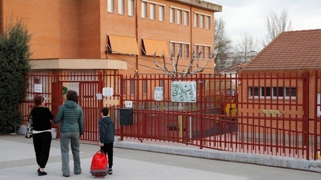 Σχολεία: Έτσι θα λειτουργήσουν τα σχολεία την ημέρα των Τριών Ιεραρχών